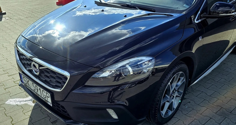 Volvo V40 cena 69900 przebieg: 144000, rok produkcji 2015 z Katowice małe 172